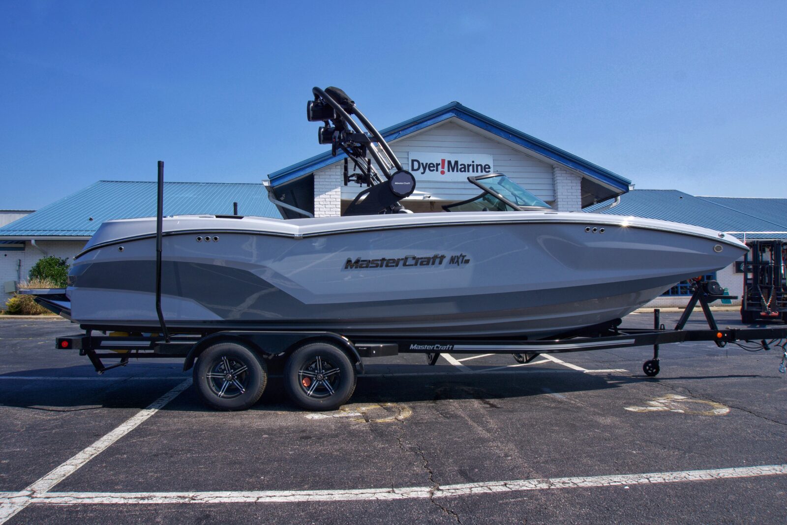 2025 MasterCraft NXT24 [2] 1M25072